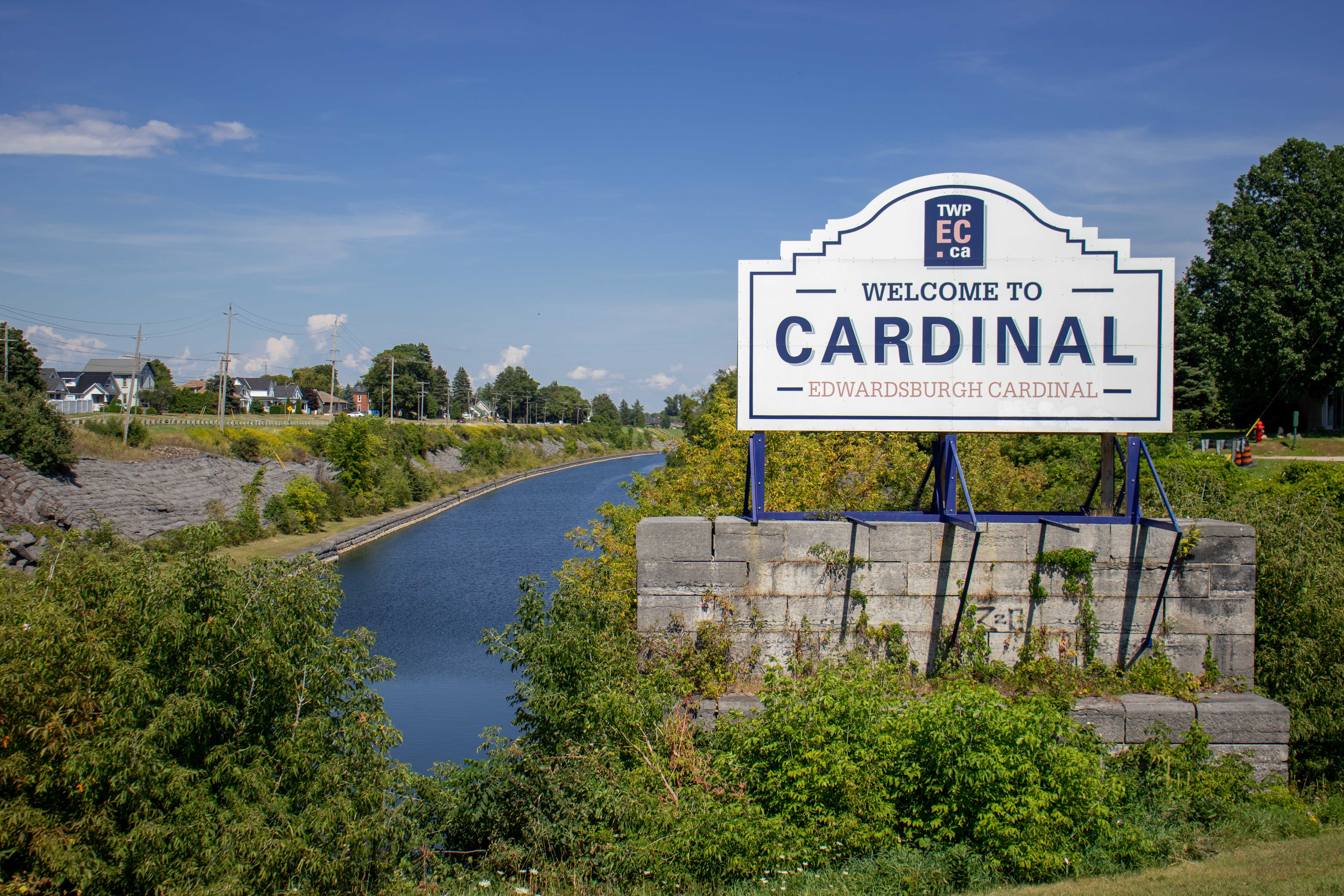 Welcome to Cardinal sign over the Galop Canal
