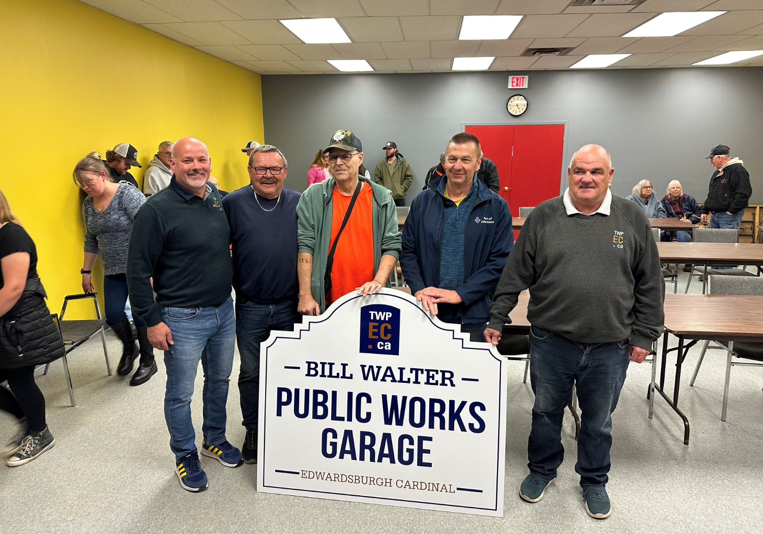 Council and Bill Walter with commemorative sign